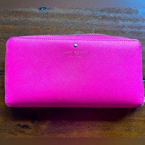 Large Kate Spade Wallet